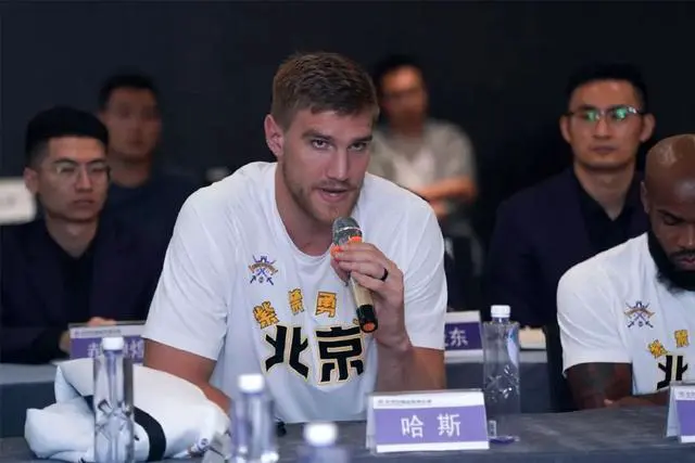 如何通过数据分析优化篮板训练效果?_2
